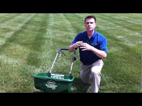 Scotts Dlx Esparcidor Rociador Semillas De Pasto Fertilizant - $ 2,749