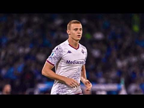 Pietro Comuzzo Fiorentina Highlights - Skills & Tackles 2025