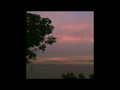 KoruSe, mzmff - Two Different Worlds (beginning looped)