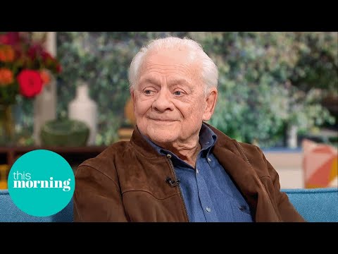 Sir David Jason: Haunted by Del Boy & Revealing Showbiz Secrets | This Morning