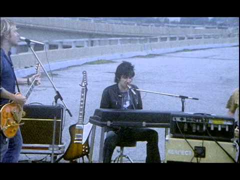 Les Respectables - Libre