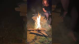Download lagu Tengah malam di hutan enaknya bikin api unggun sambil bakar singkong #hutan -#shorts mp3 Download lagu Tengah malam di hutan enaknya bikin api unggun sambil bakar singkong #hutan -#shorts mp3