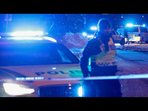 En död efter knivattacker i Uddevalla