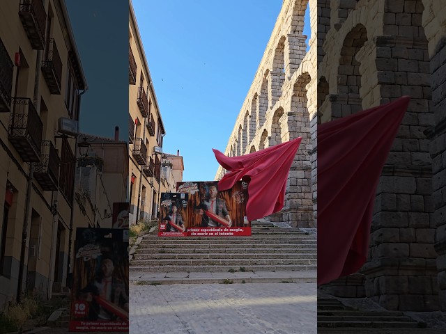 Vídeo relacionado con Trucos de magia para adultos, caja de brazo roto portátil, truco para ilusión mágica, para adultos Prácticas disfraz de Halloween Festival Celebración Entretenimiento