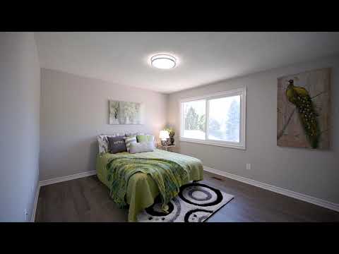 21 Red River Crescent, Scarborough