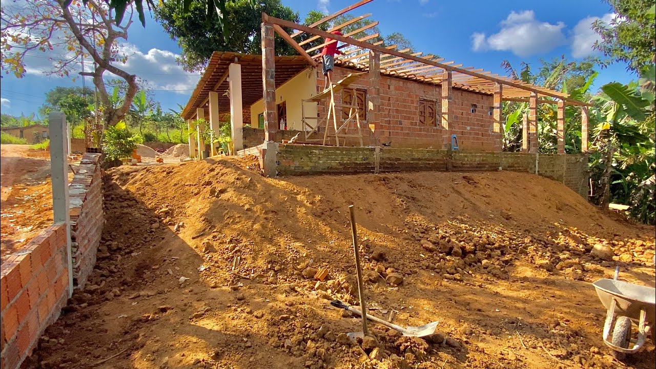 TRABALHO DE HOJE ANDOU RÁPIDO / AMANHÃ VAMOS COBRIR O TELHADO DO ALPENDRE!!!