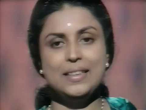 Suman Kalyanpur Live   Na Na Karte Pyar