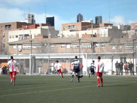 Miinuto 22 -. De nuevo Cristian tuvo una gran oportunidad para el Sporting Hortaleza