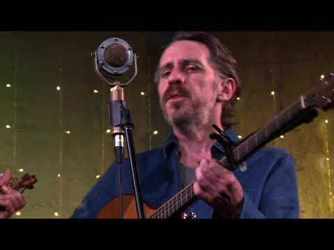 The Murphy Beds - The Thirty-Foot Trailer