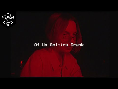 Clér Letiv - Hurt (Official Video)