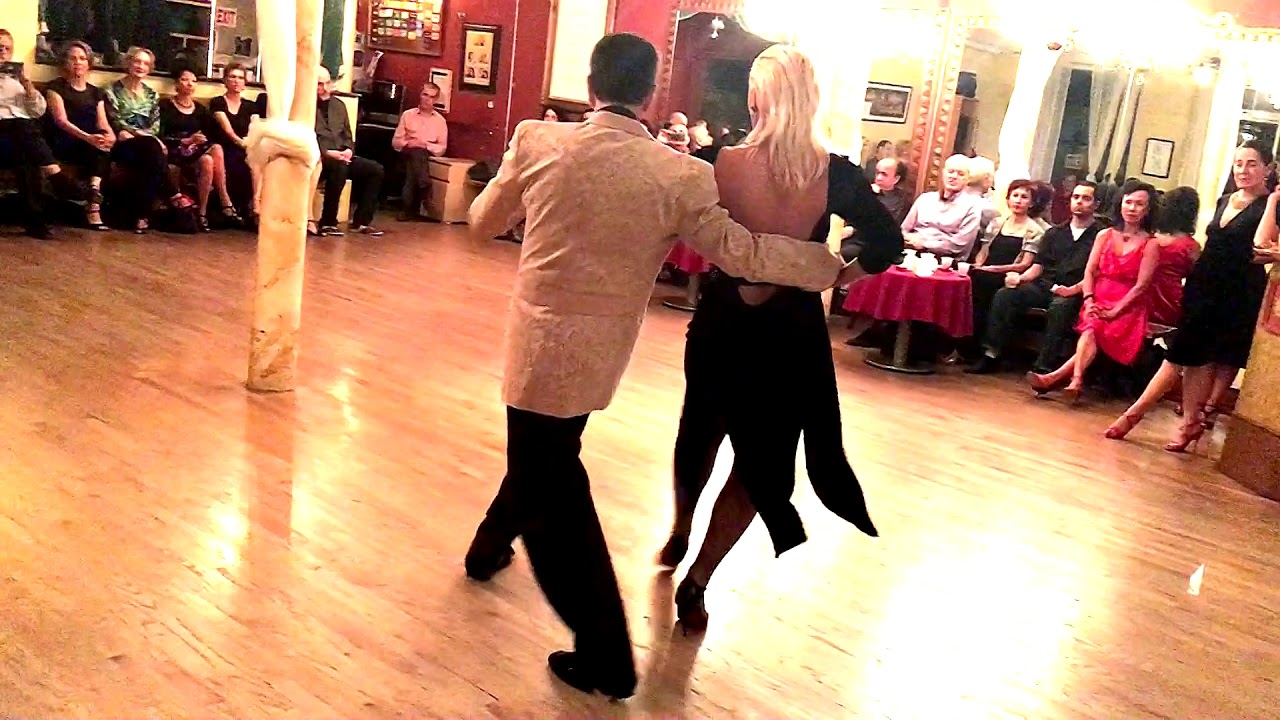 Eddy Hernandez & Tamara Bisceglia (31), performing at Domingo Tango Club, NYC (3/3)