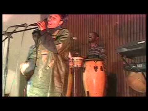 clive  malunga - Marijata