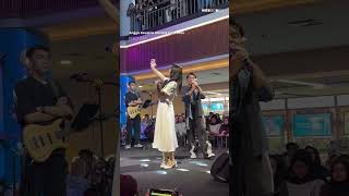 Download lagu Keren banget warga Bandung udah pada hafal lagu #Percuma by Betrand Putra Onsu dan Anggis Devaki❤️‍🔥 mp3