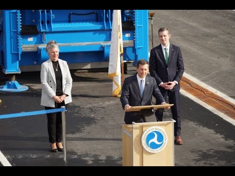 USDOT Secretary Pete Buttigieg Visits Turner-Fairbank Highway Research Center