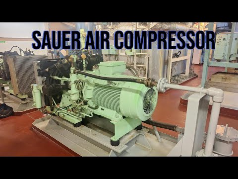 SAUER  Main Air Compressor 4,000 running hours Maintenance Part 1.
