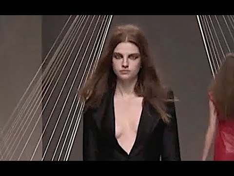 ARZU KAPROL Fall 2012 2013 Paris - Fashion Channel