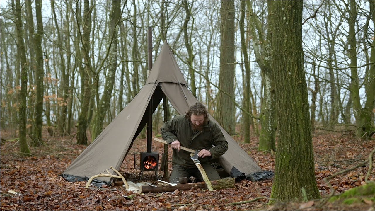 Solo bushcraft trip - new homemade frame saw, canvas tent, wood stove, spoon carving, wildlife etc.