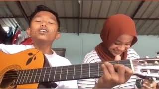 Download lagu Tiada ku sangka mp3