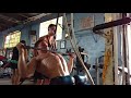 Lat pulldown