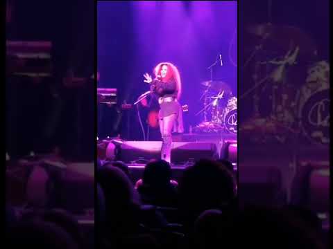 Chaka Khan live at The Warmer Theater Washington DC 11/17/19