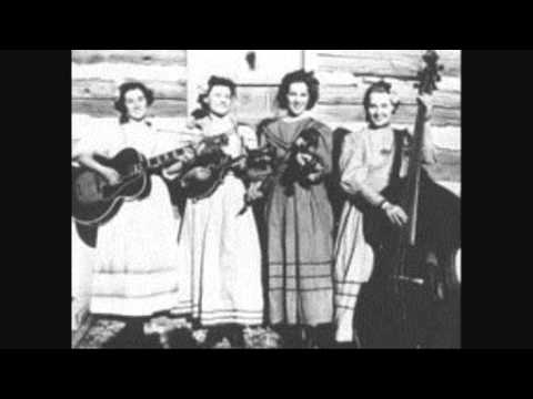 Coon Creek Girls - Banjo Pickin' Girl [1938].