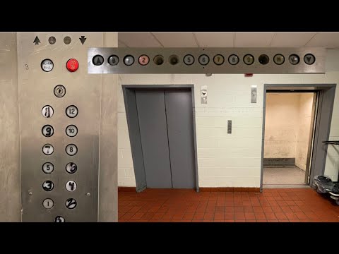 TERRIBLE Westinghouse Service Elevators @ DoubleTree North Shore - Skokie, IL.