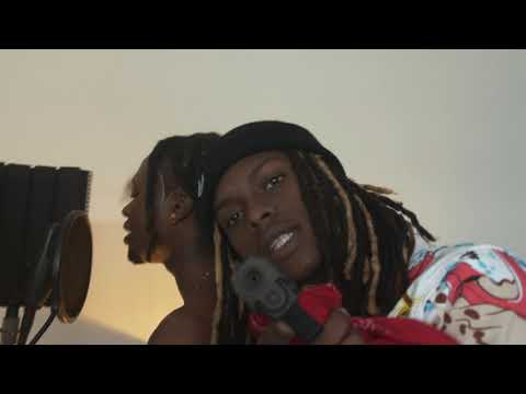 DJT EXEUS -- RHUME  (Street clip)