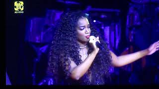 LINIKER &amp; IZA &amp; LAZZO - “Negro gato”   29º Prêmio da Música Brasileira