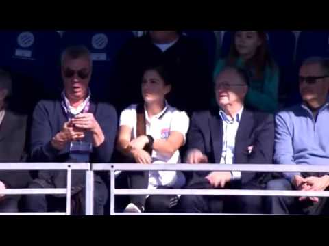 D1 Feminine - Alex Morgan Cheers on OLF v. Montpellier While Recovering from Stomach Flu - 2-25-17