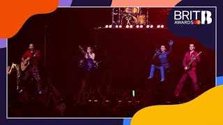 Scissor Sisters - I Don't Feel Like Dancin' (Live at The BRITs 2007)