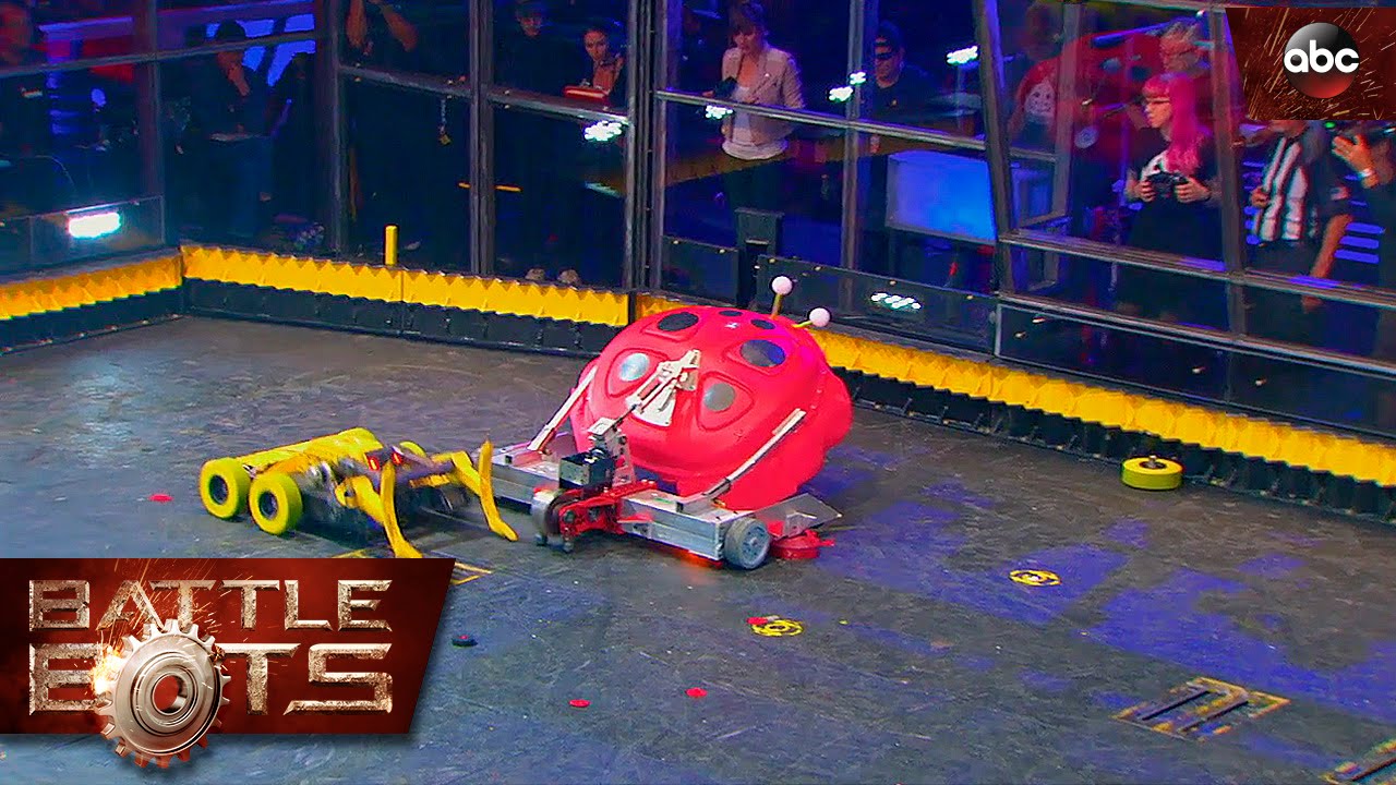Mega Tento vs. Stinger - BattleBots