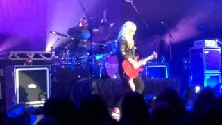 Orianthi playing &quot;feels like home&quot; and  &quot;think like a man&quot; in Hammond Indiana.