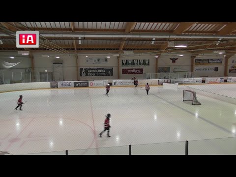 U10 LL-89 - Jokipojat musta