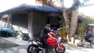 Chresten på Ducati Monster