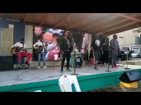 Papa lolo live @Paris  first 2023