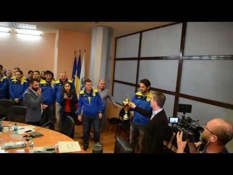 campionii Romaniei la hochei au ajuns la Consiliul Local Brasov