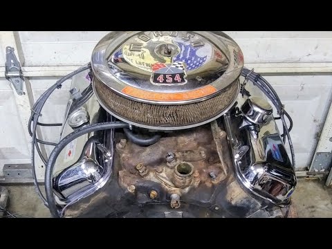Back on the "RV 454" bigblock Chevy. How to start it on cheap engine cradle.