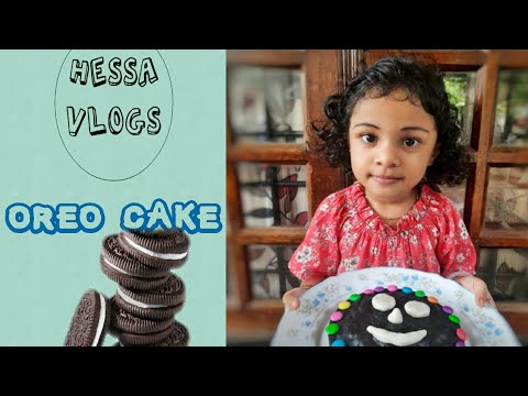 Simple Oreo cake by Amelia Hessa.. #biscuitcake #myfirstcake #bakingbaby