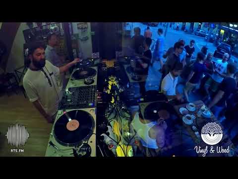 Vinyl & Wood Instore Session w/ ADA KALEH - 02.06.2017 Budapest (RTS.FM)