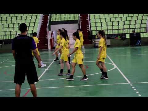 ORLANDO GONZALEZ - Futsal feminino do Maringá Seleto treina no Ginásio Chico Neto