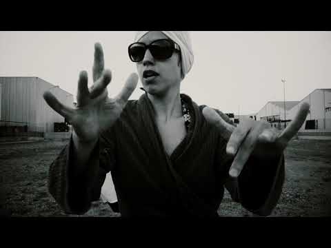 Dj Koo "Flores rotas" con Vickyleaks & Elhombreviento