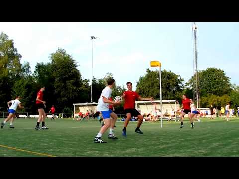 Who played in the B1 in 2018? #KVApeldoornB1 - Amicitia A1. #korfball