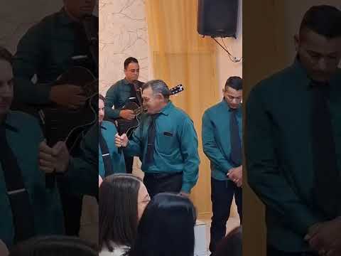 varões louvando à Deus igreja Batista missionaria nova vida em custódia pe