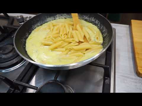 Penne with four cheeses