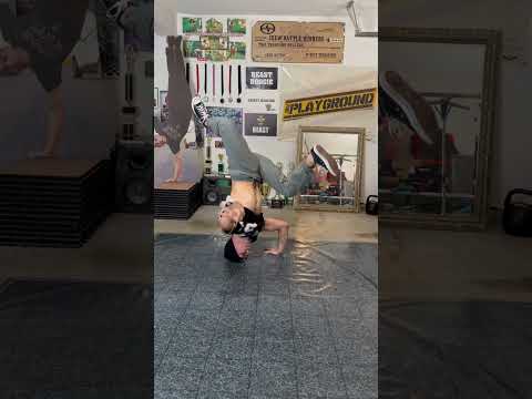 Head Spin Tutorial #breakdance #headspin #tutorial #bboy #bboys #breakdancing #headstand #dancer