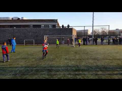 HVC'10 JO11-3 - FC 's-Gravenzande JO11-11 (26-11-2016)