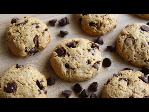Easy Homemade Chocolate Chip Cookies Recipe | The Sweetest Journey