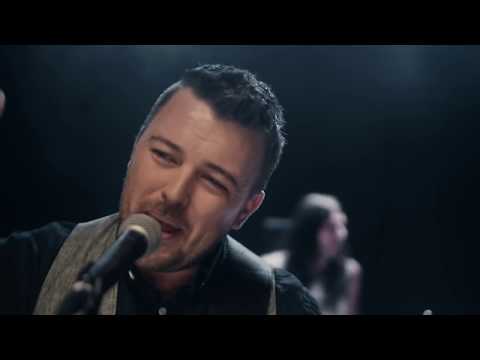download lagu mp3 mp4 Travis Collins, download lagu Travis Collins gratis, unduh video klip Travis Collins