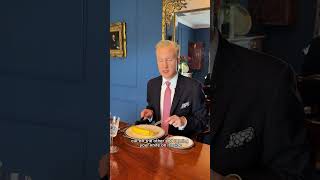 Download lagu This really is the only way you should be eating a banana. #williamhanson #etiquette #food mp3