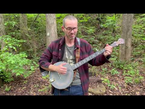 Possum up a Gum Stump - Clawhammer Banjo Song - Open G Tuning